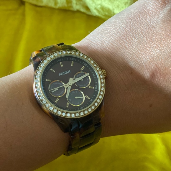 Fossil tortoise shell watch - Picture 2 of 5